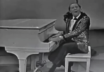 Jerry Lee Lewis: a standup kind of guy