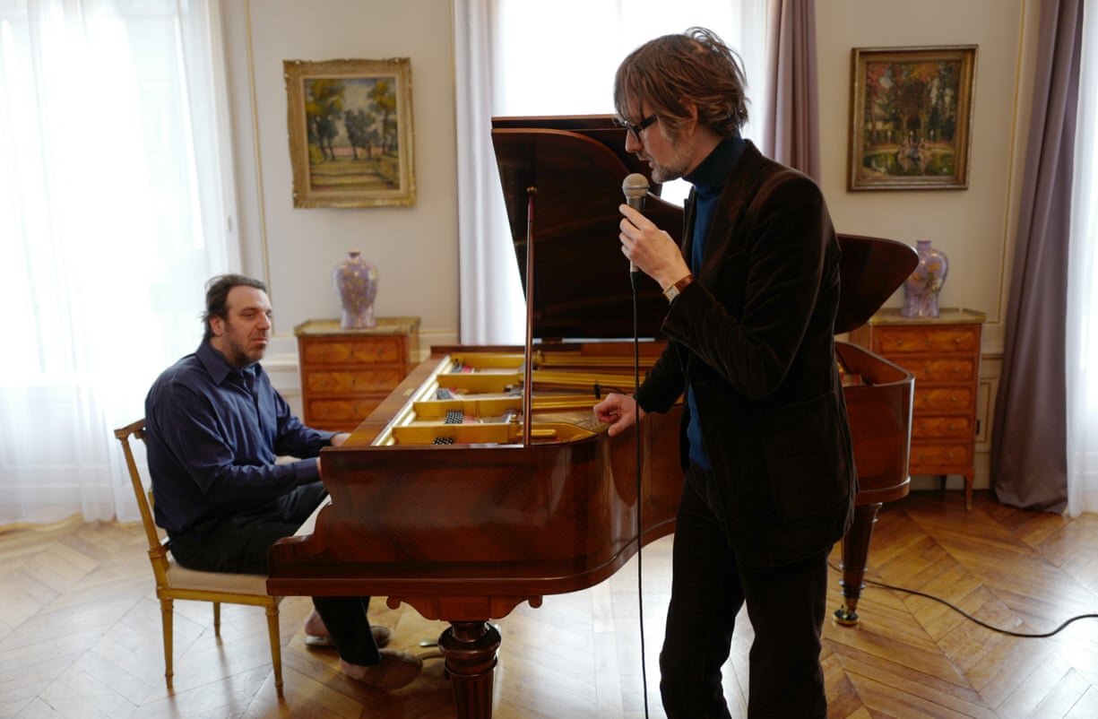 Chilly Gonzales is making blissful piano covers of all your fave
