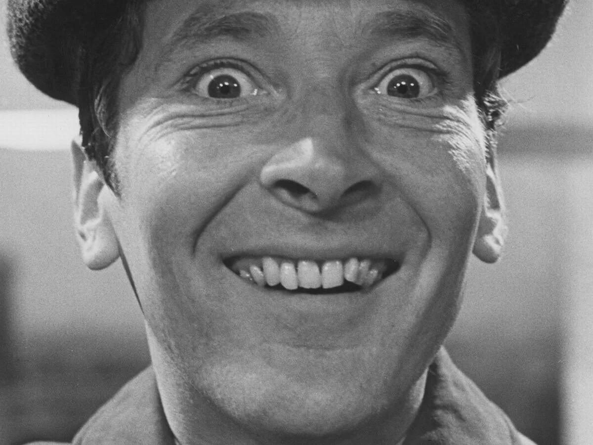 Kenneth Williams grin.jpg