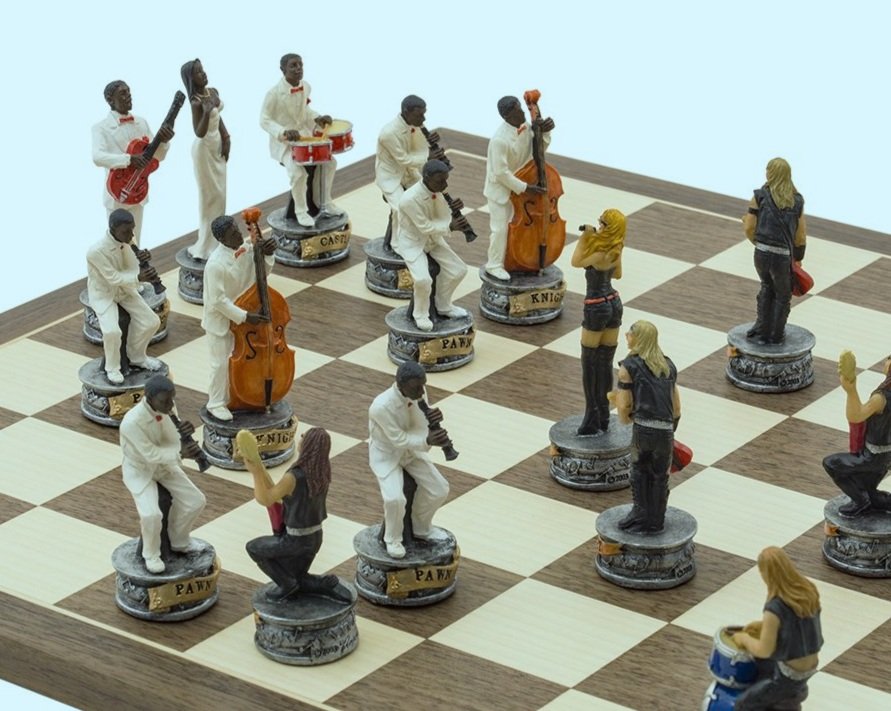 The 6 Fischer-Spassky Chess Set, Box, & Board Combination