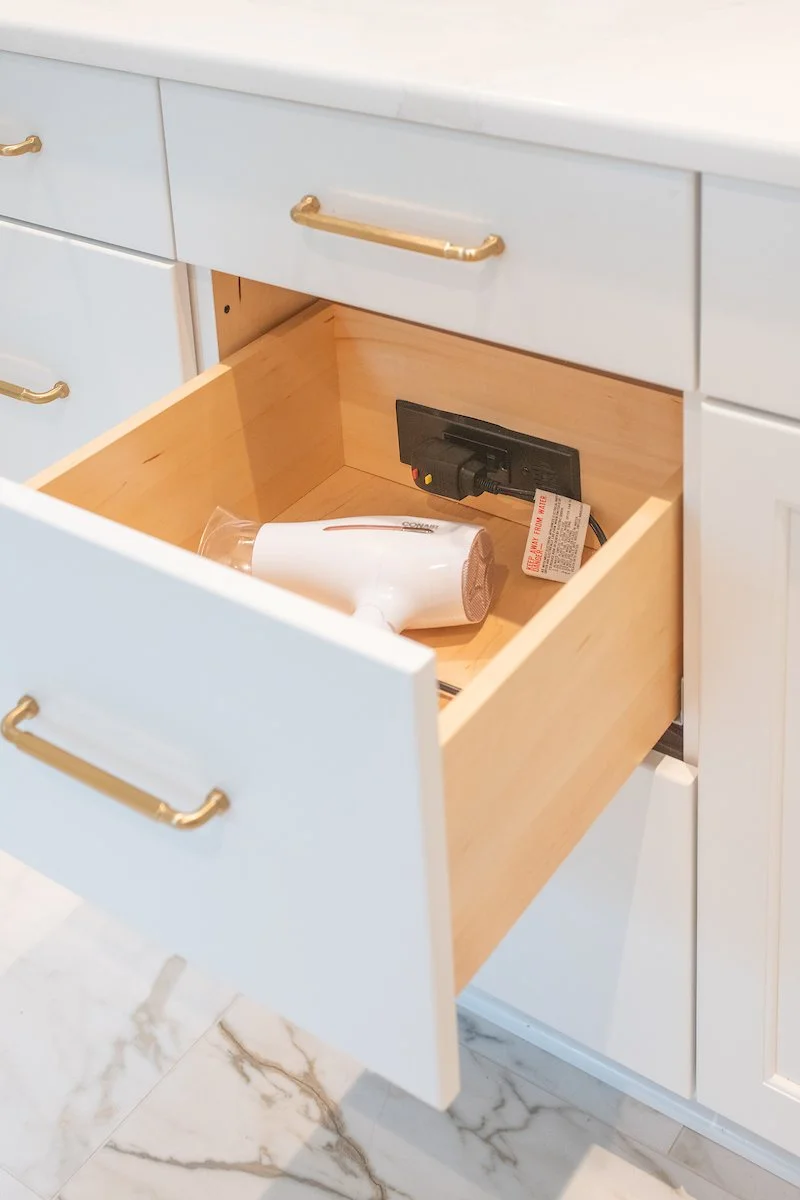 CKI-CannonRdgeCt-MasterBath-09.jpg