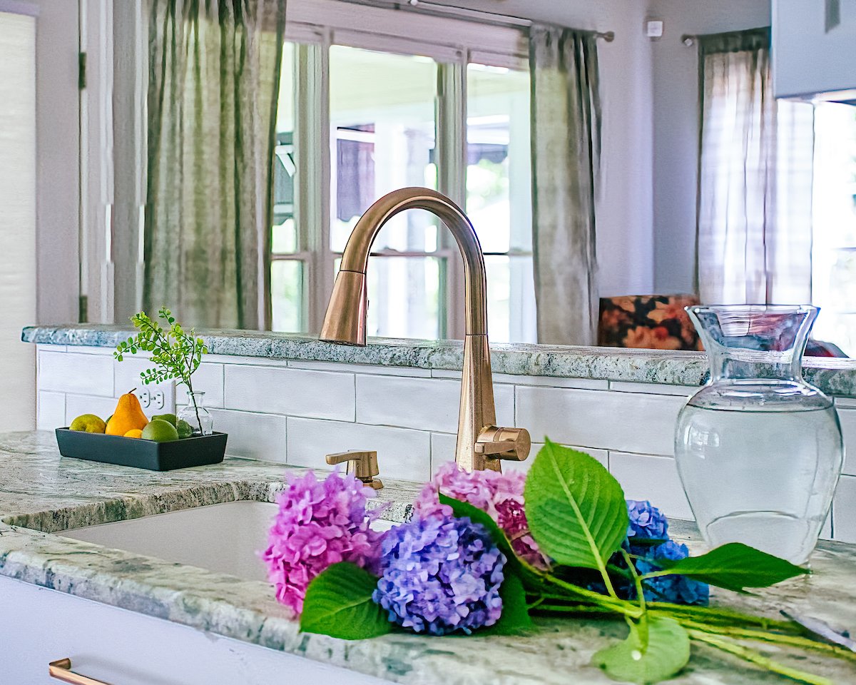 CKI-CannonRdgeCt-Kitchen-08.jpg