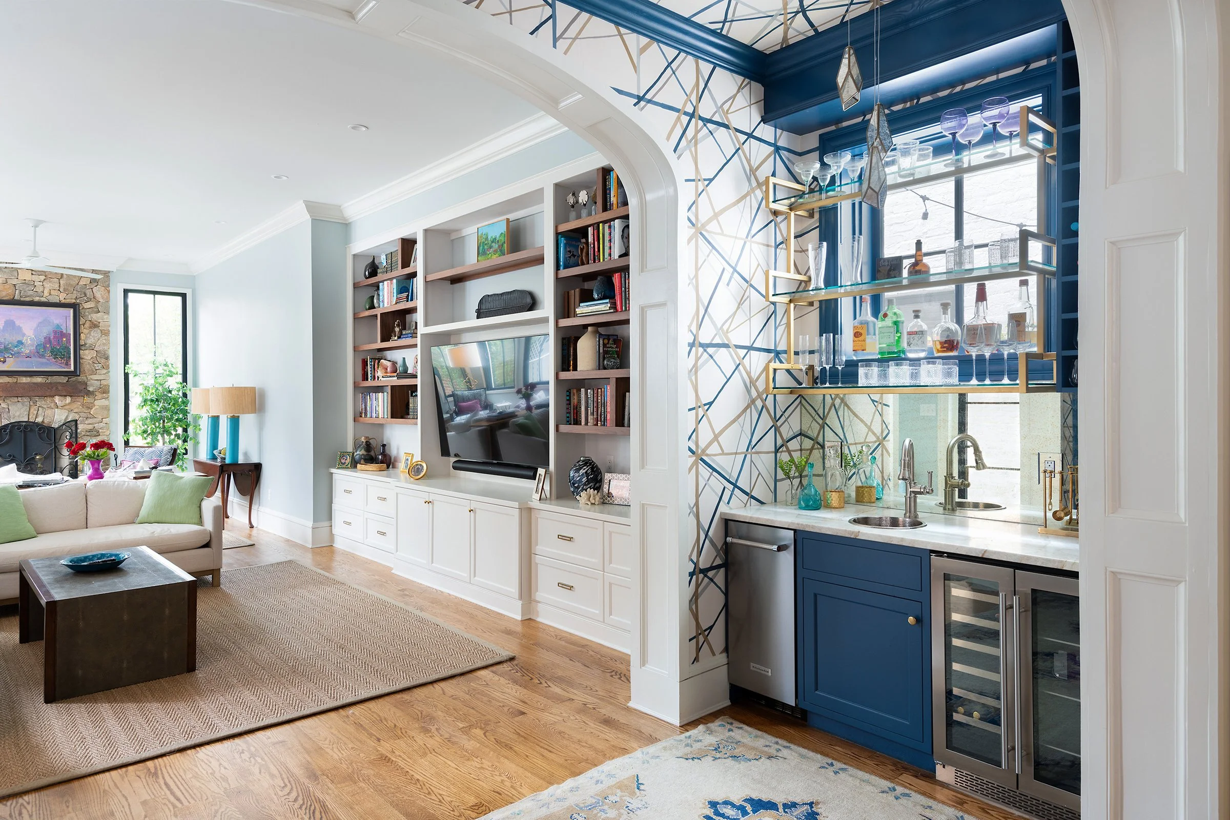 CKI- Caplice-Bar-Bookcase-01-080.jpg