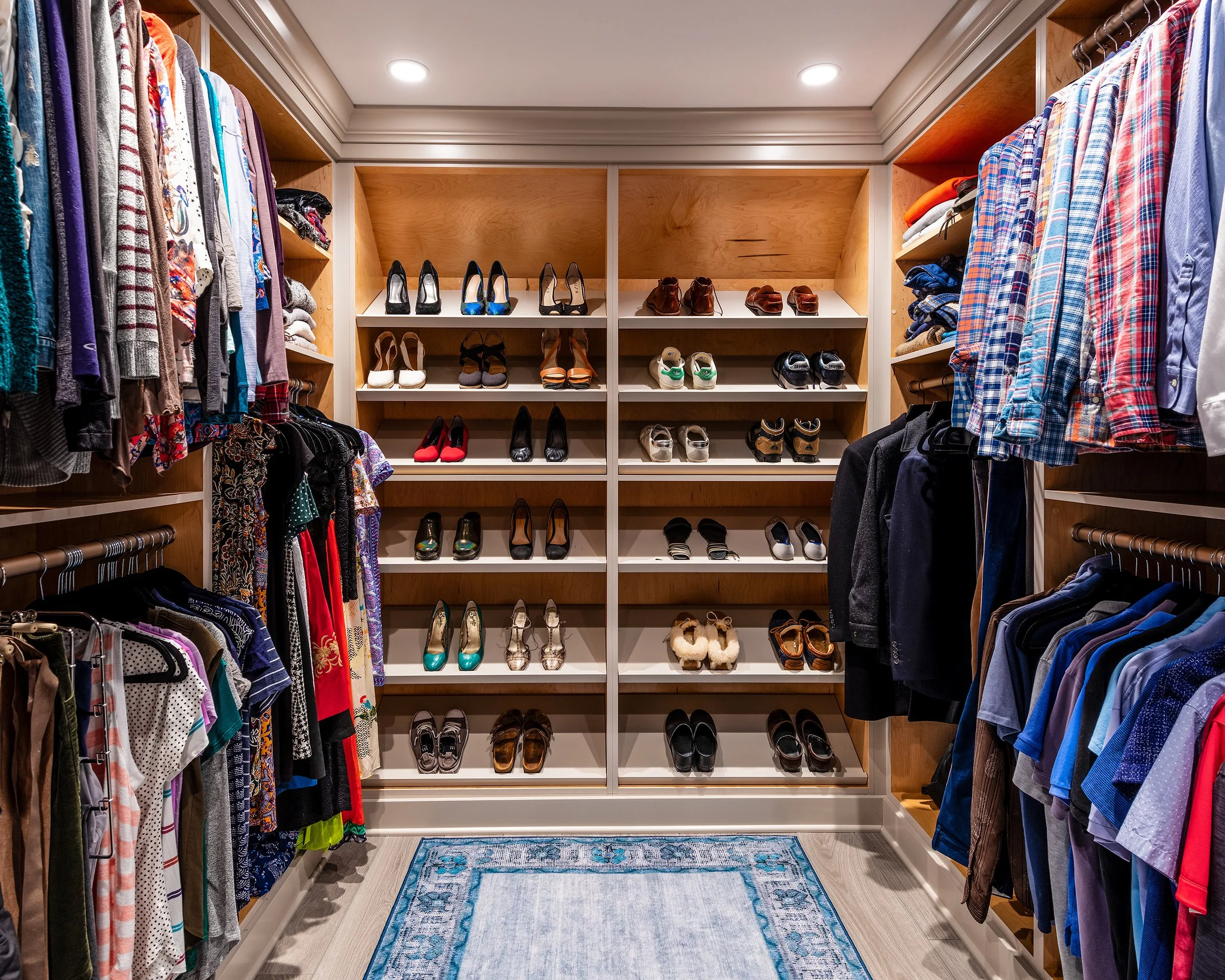 CKI-McLean-MasterCloset-03-08082.jpg