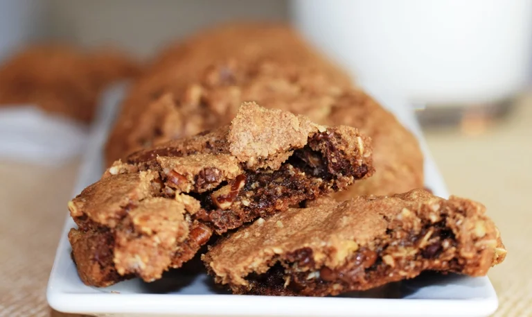 Oatmeal Chocolate Chip Cookies