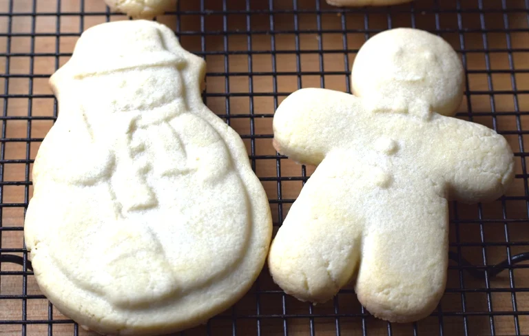 Molded Almond Christmas Cookies