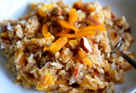 Hearty Oatmeal with Apricots, Almonds, Coconut & Ginger