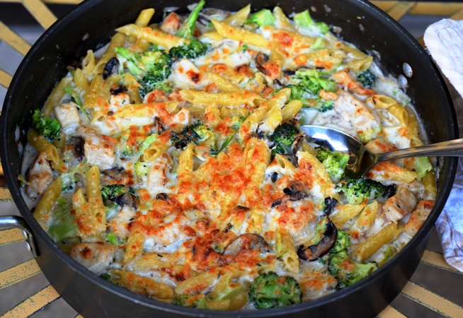Chicken, Broccoli, & Mushroom Skillet Penne