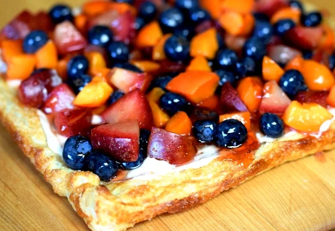 Fast & Easy Fresh Fruit or Berry Tart