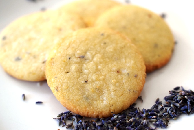 Lemon & Lavender Shortbread Cookies