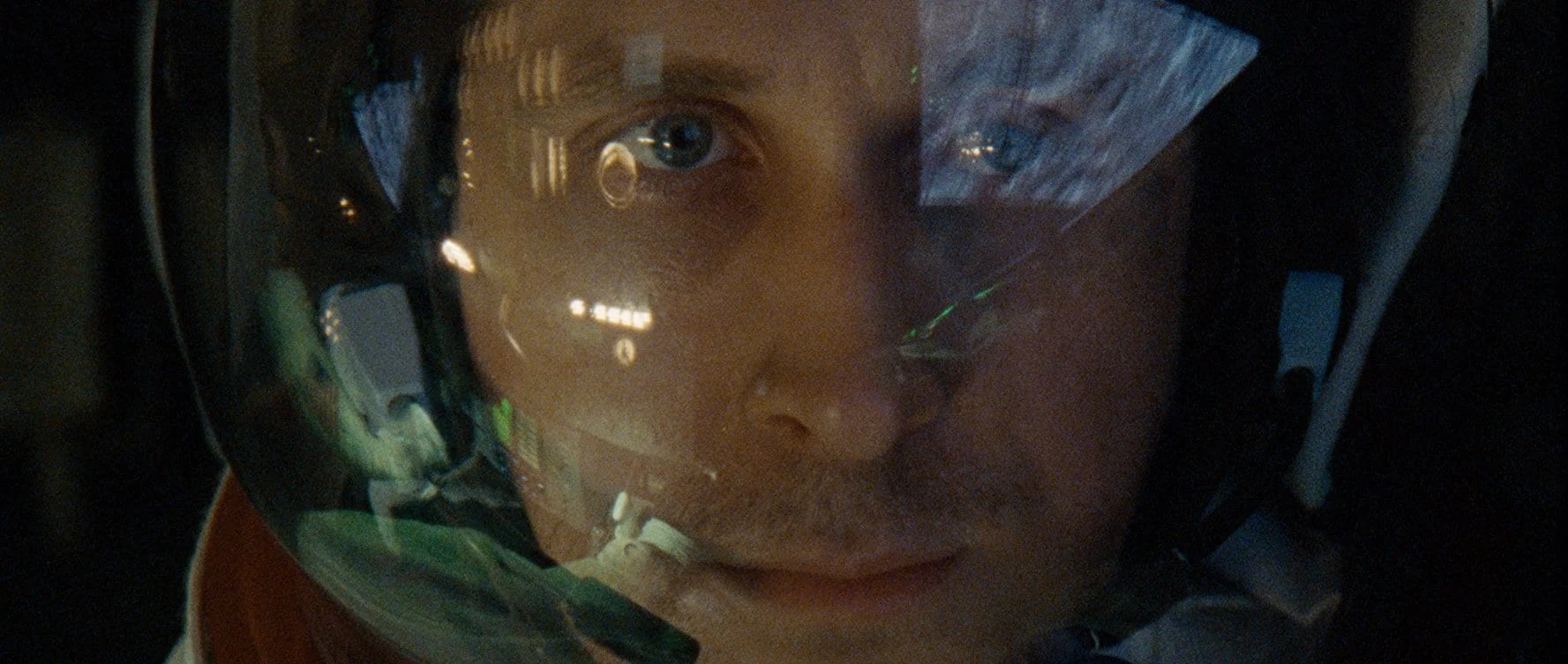 ENTER-FIRSTMAN-MOVIE-REVIEW-TB-1vhul5w.jpg