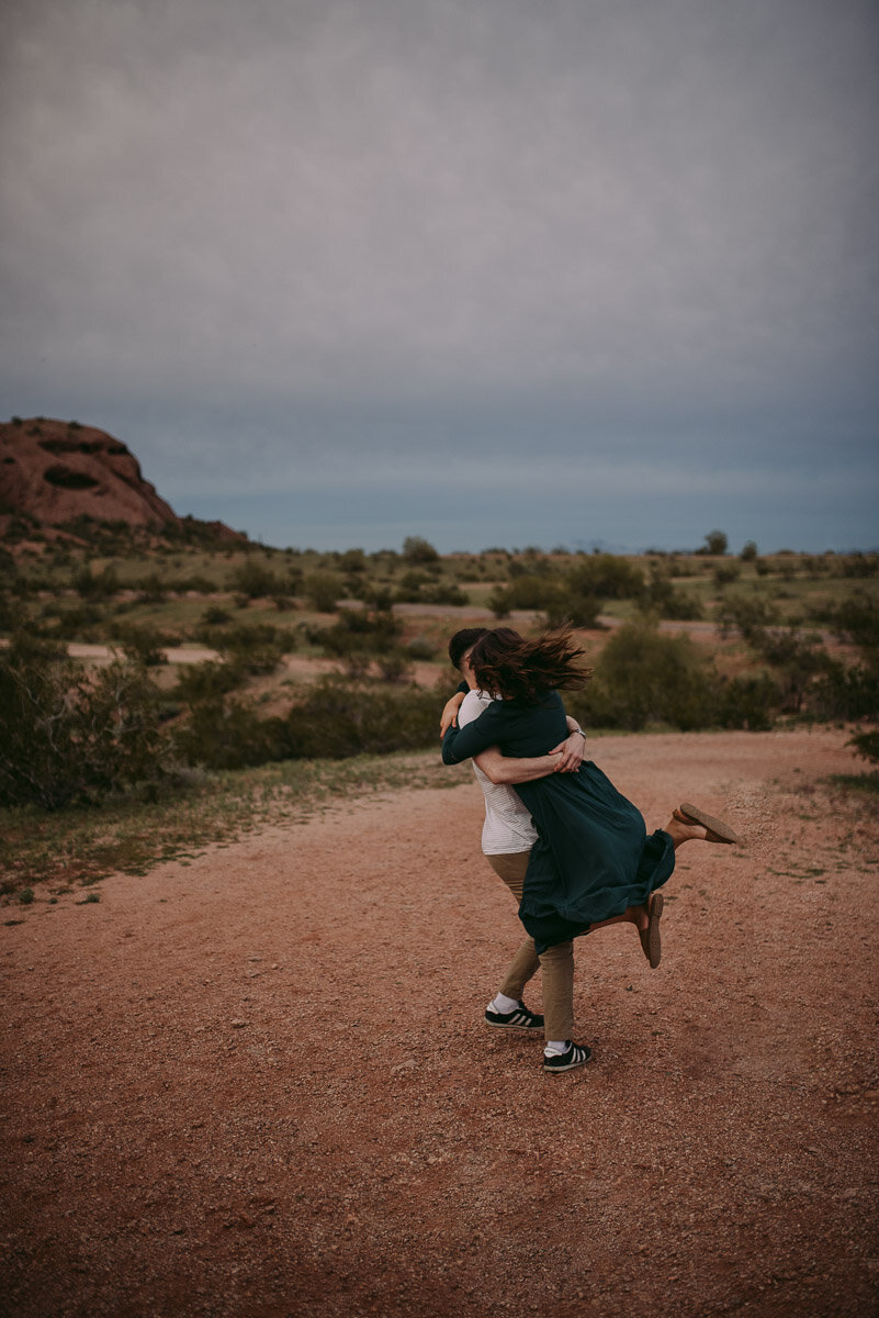 PapagoParkEngagementSession_PhoenixEngagementPhotographer_SamanthaRosePhotography_-23.jpg