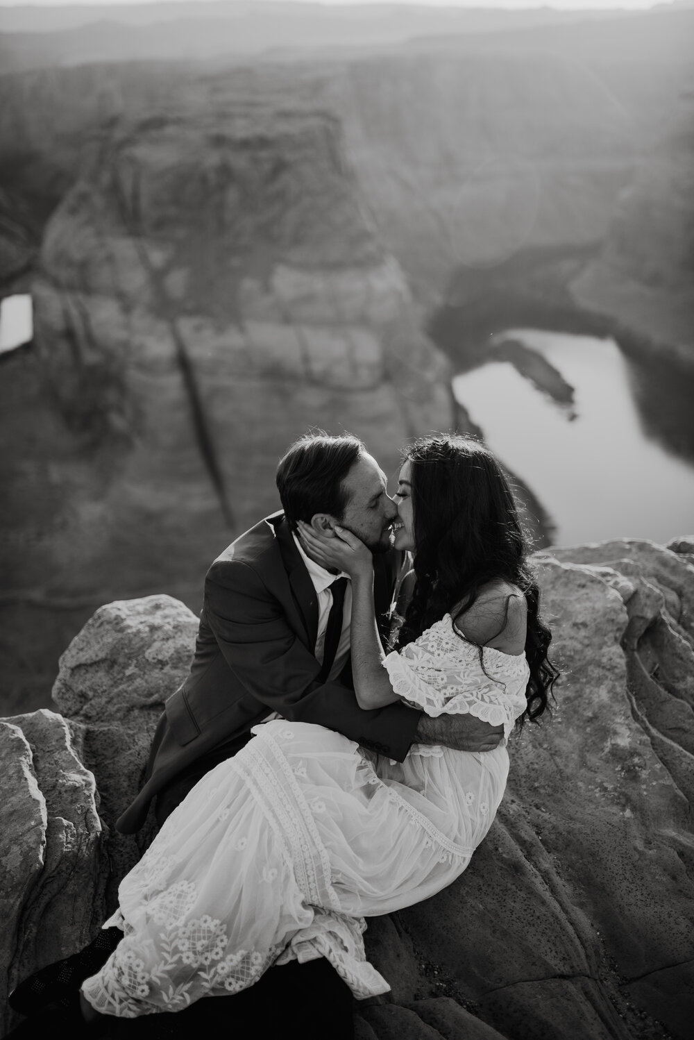 Horseshoe-Bend-Elopement_Arizona-Elopement-Photographer_Samantha-Rose-Photography_-50.jpg