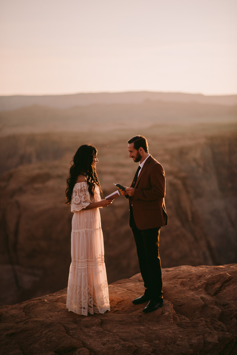 Horseshoe-Bend-Elopement_Arizona-Elopement-Photographer_Samantha-Rose-Photography_-63.jpg