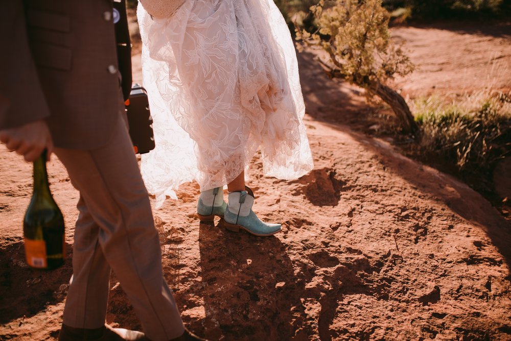 Lauren&Cameron_Sedona-Elopement-Photographer_Samantha-Rose-Photography_Full_-657.jpg