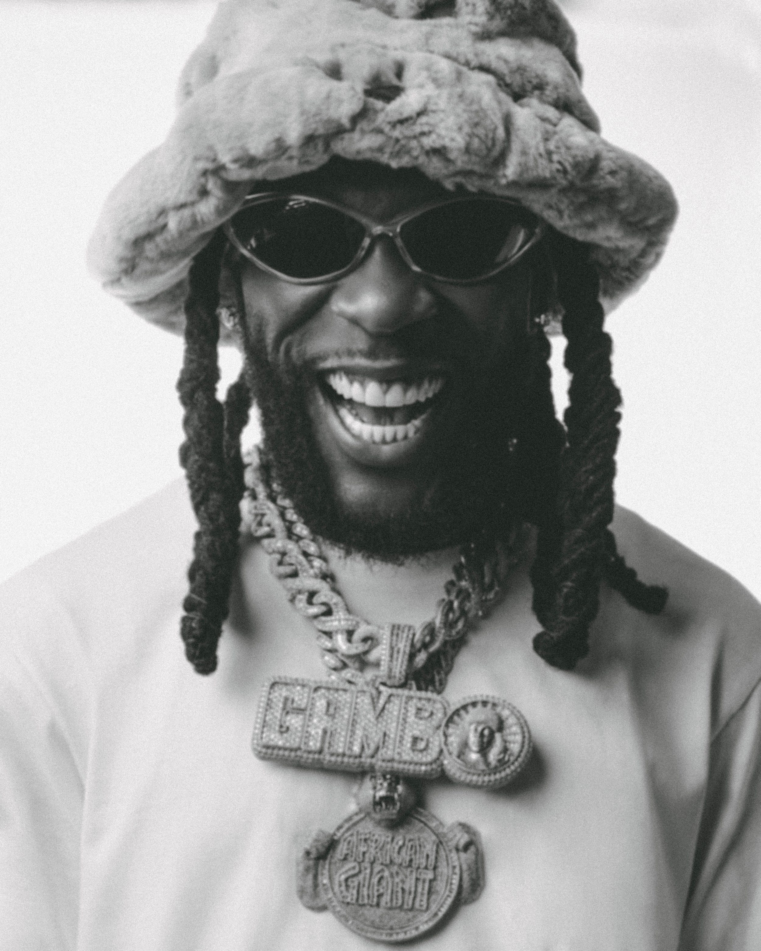 1315095-et-burna-boy_02.jpg