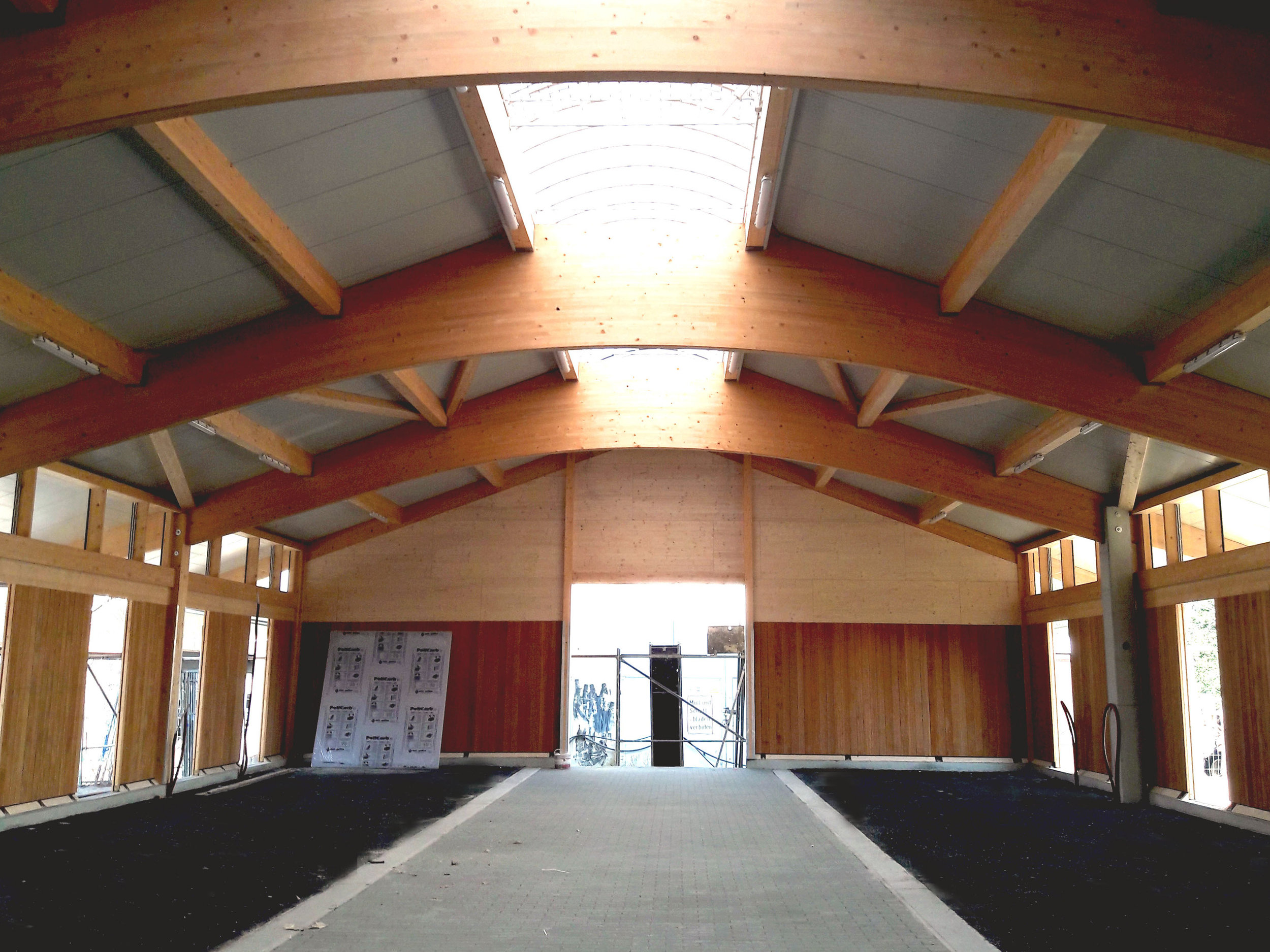 06-Reitsportzentrum-LIGNE Architekten.jpg