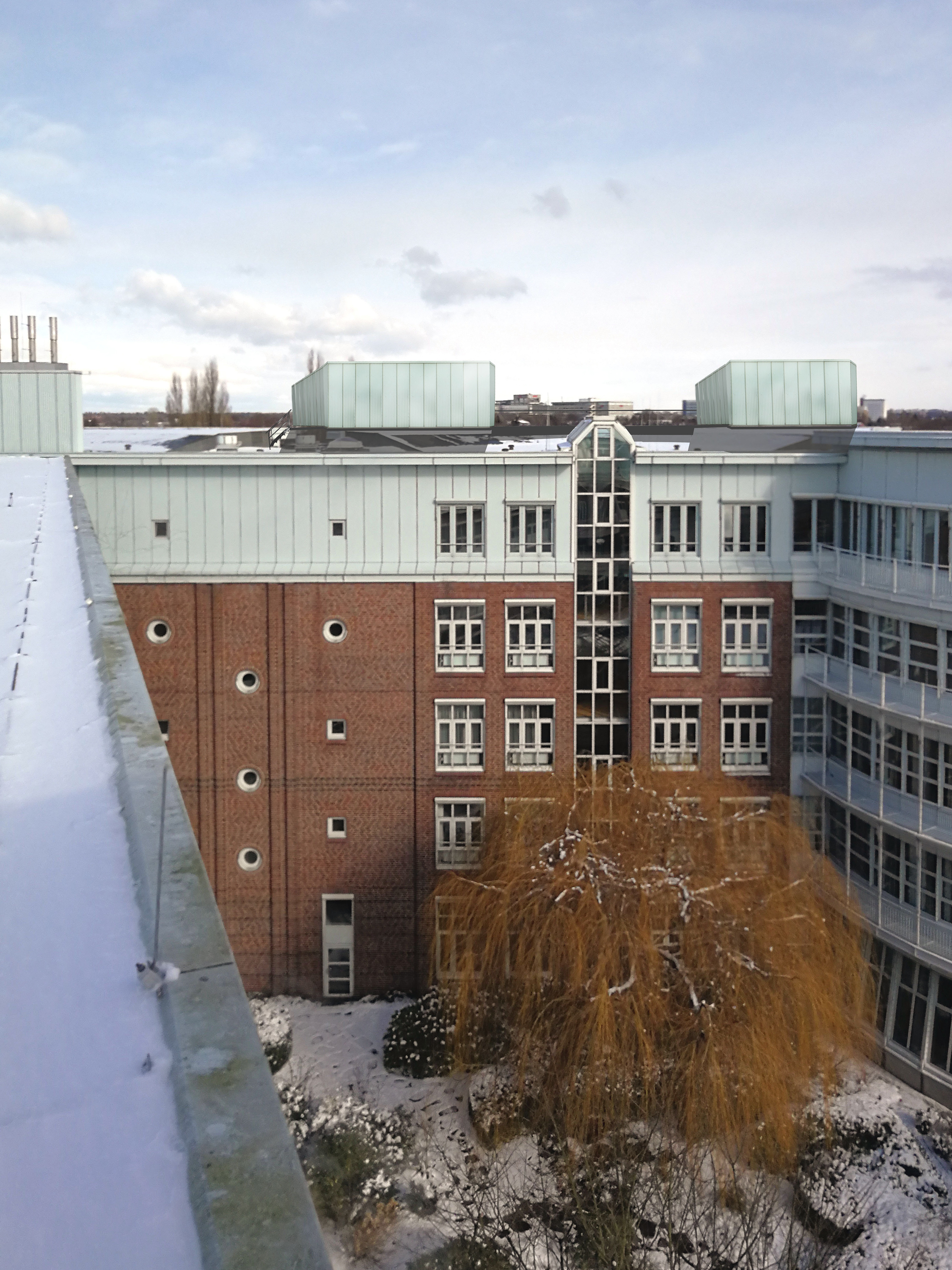 02-LIGNE Architekten-Techniker Krankenhaus Hamburg.jpg