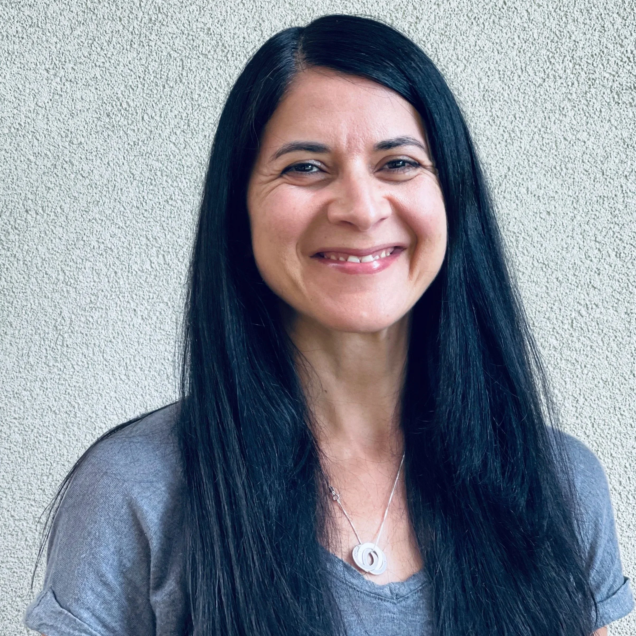 Valerie Abitbol, MA, LMFT, online therapist for adults and couples in Colorado and California