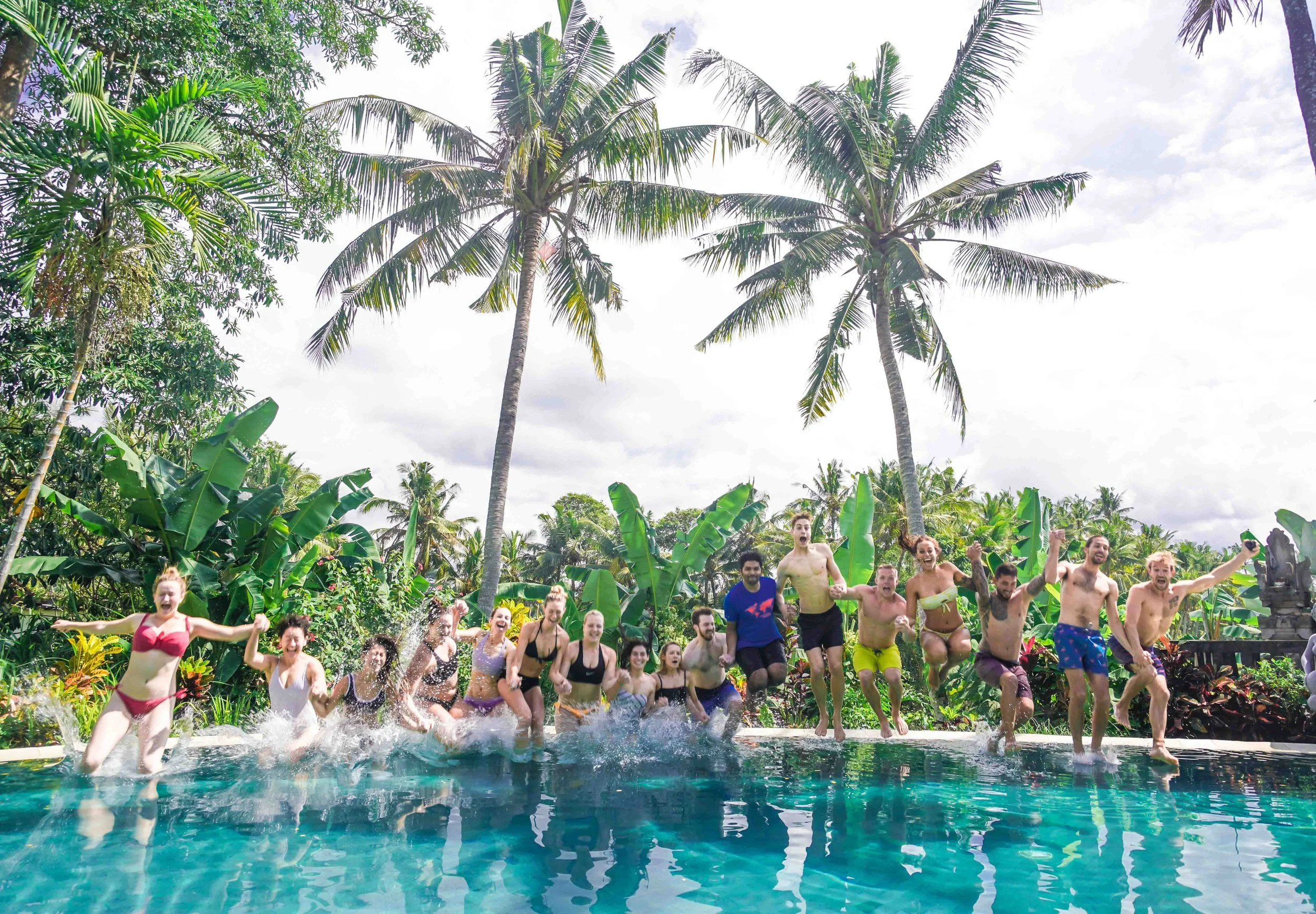 YOGA RETREAT ACRO ACROYOGA INSTRUCTORS WEEK LONG 7.jpg