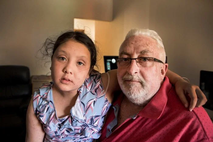 Photo: David Boyd and his daughter Kali Boyd in their two-bedroom apartment in Penshurst. (ABC News: Mridula Amin )