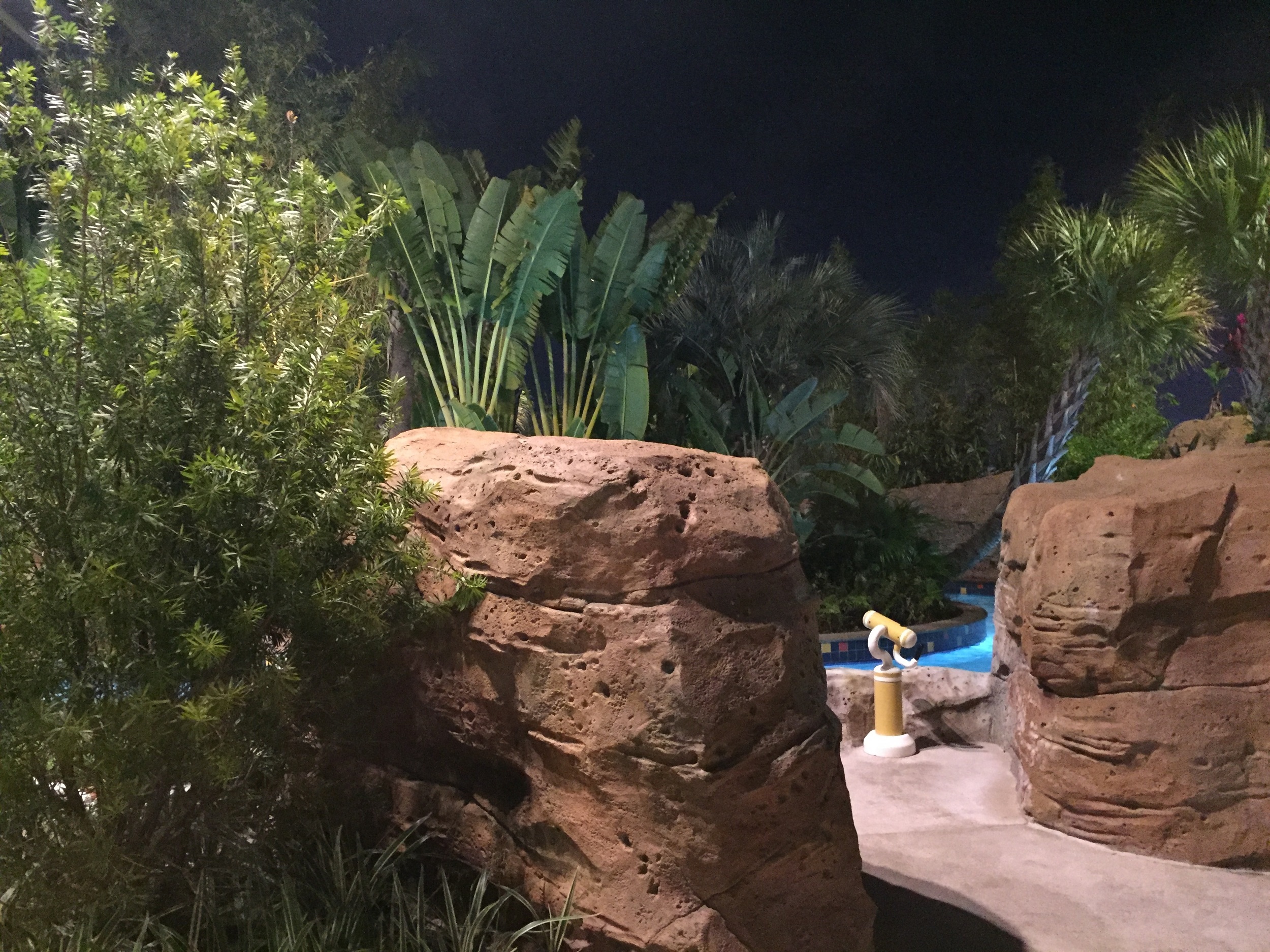 Cabana Bay Lazy River Water Cannons