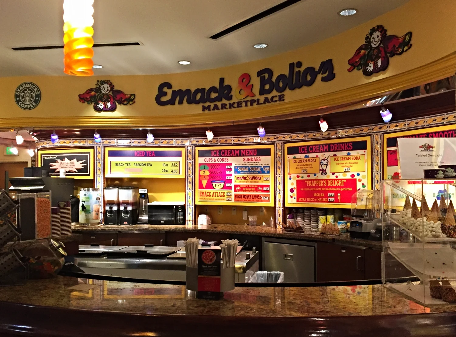 Emack and Bolioβs Marketplace in Hard Rock Hotel.