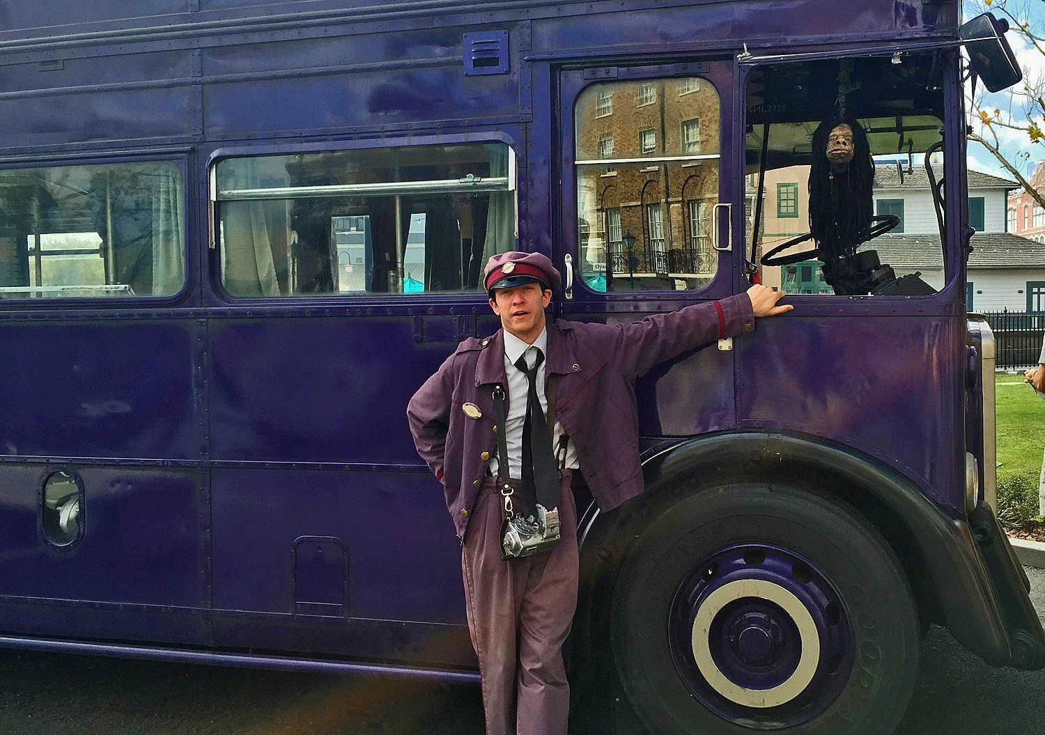 Knight Bus and Driver near Diagon Alley - edited.jpg