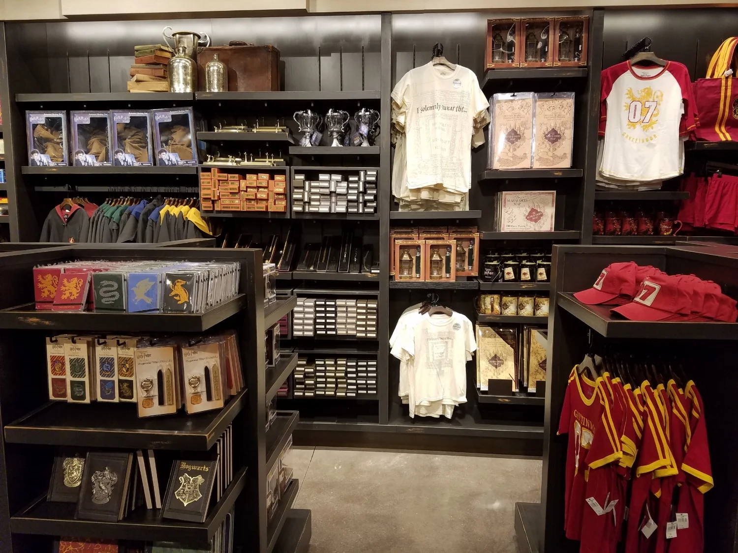 Harry Potter Merchandise in Universal Studios Store at Sapphire Falls