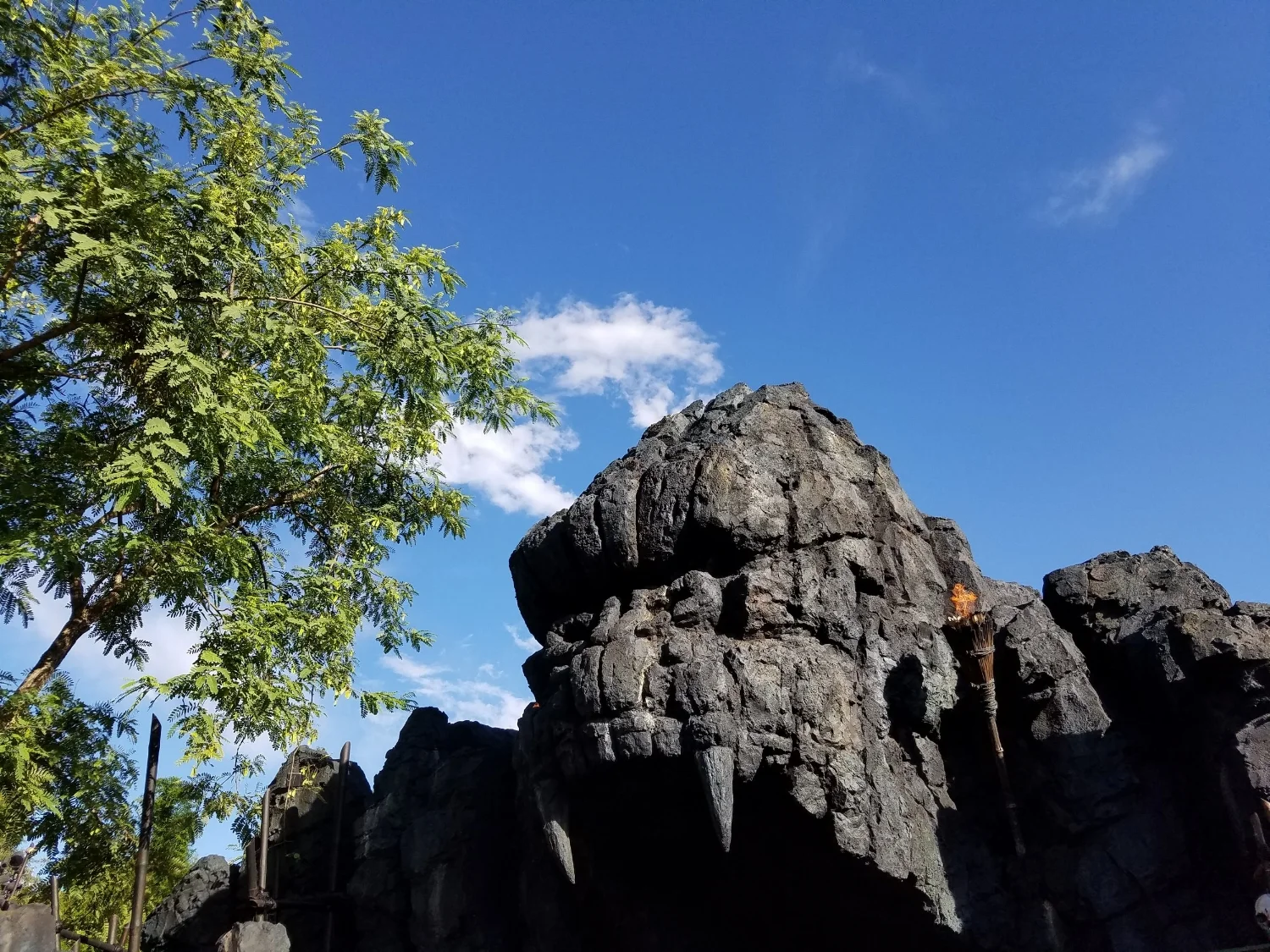 The ride marquee for Skull Island: Reign of Kong.