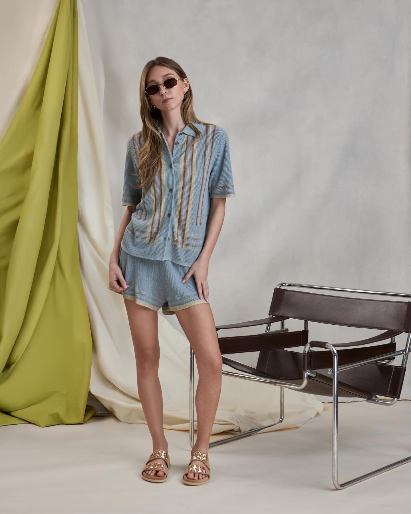 Happy Friday! Come see us and shop new spring arrivals!