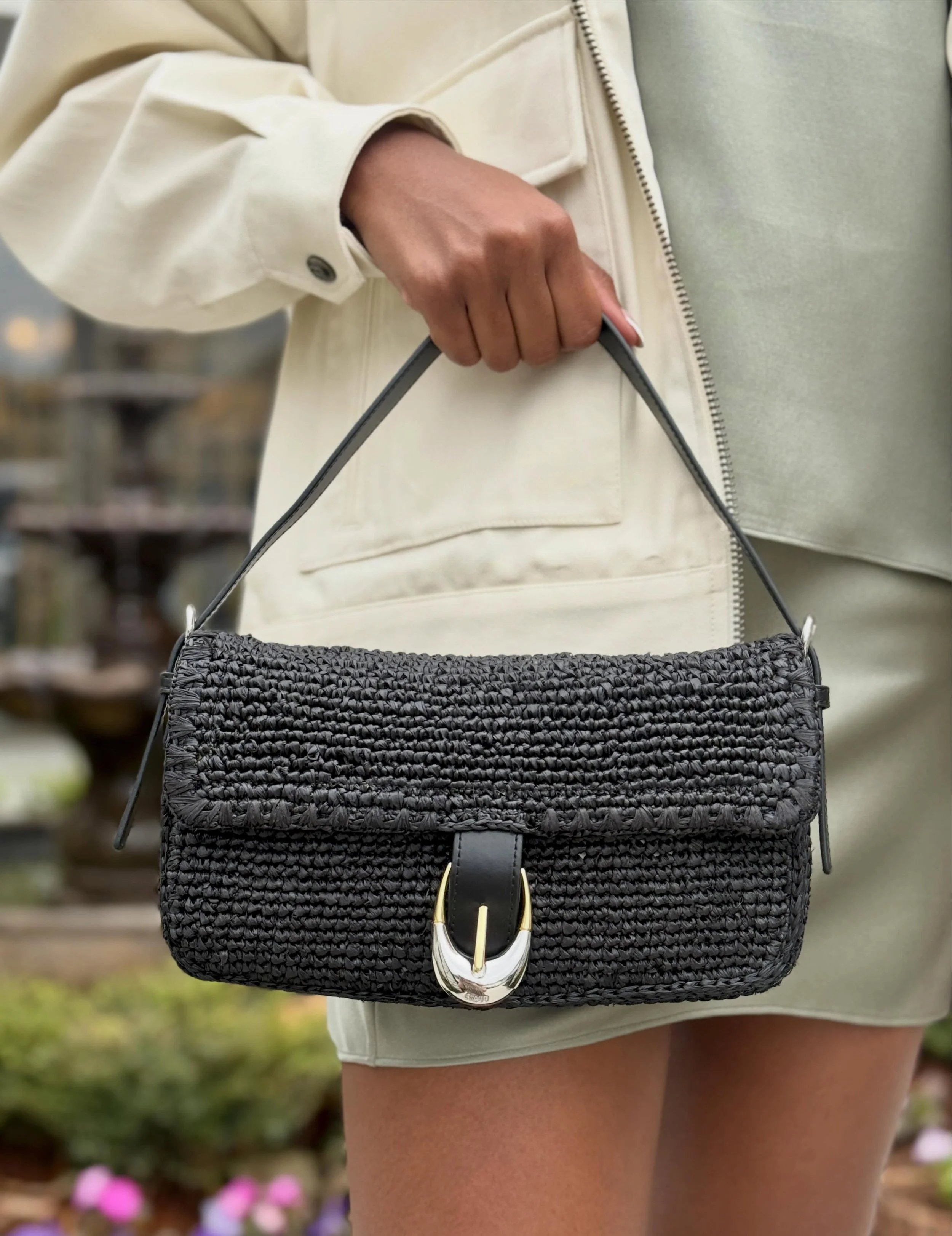 Your new summer bag has arrived 🖤