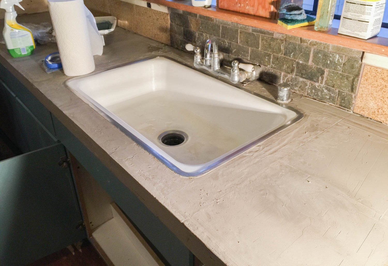 Concrete Countertops In The Kitchen A How To And A Report On Two