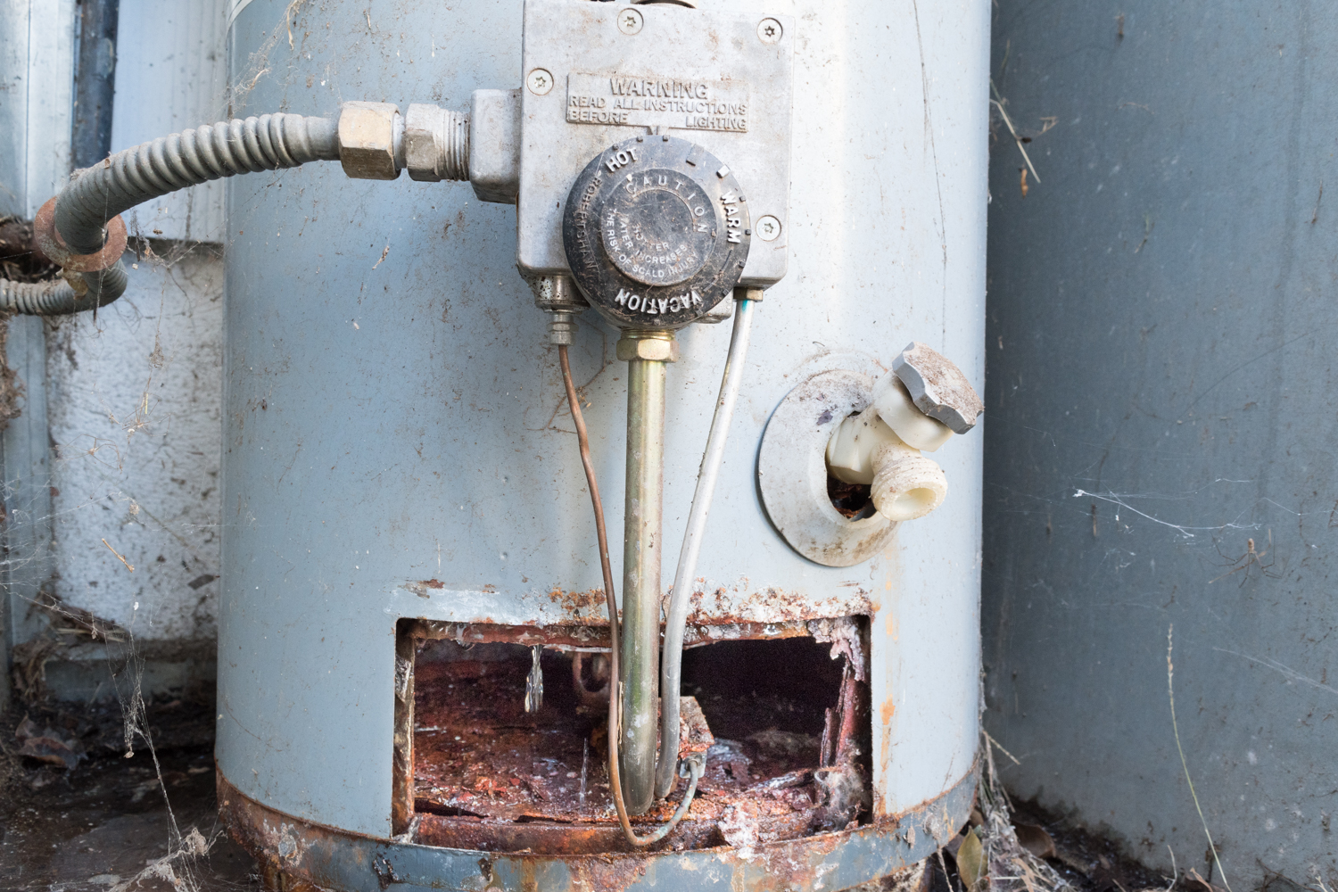 Deciding on A Tank or Tankless Hot Water Heater — The Gold