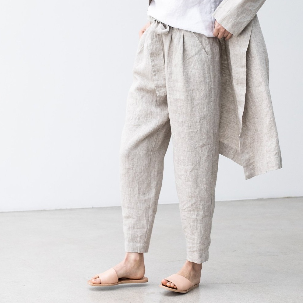 Loose pleated - front BOYFRIEND linen pants / Slightly tapered high waist washed linen pants