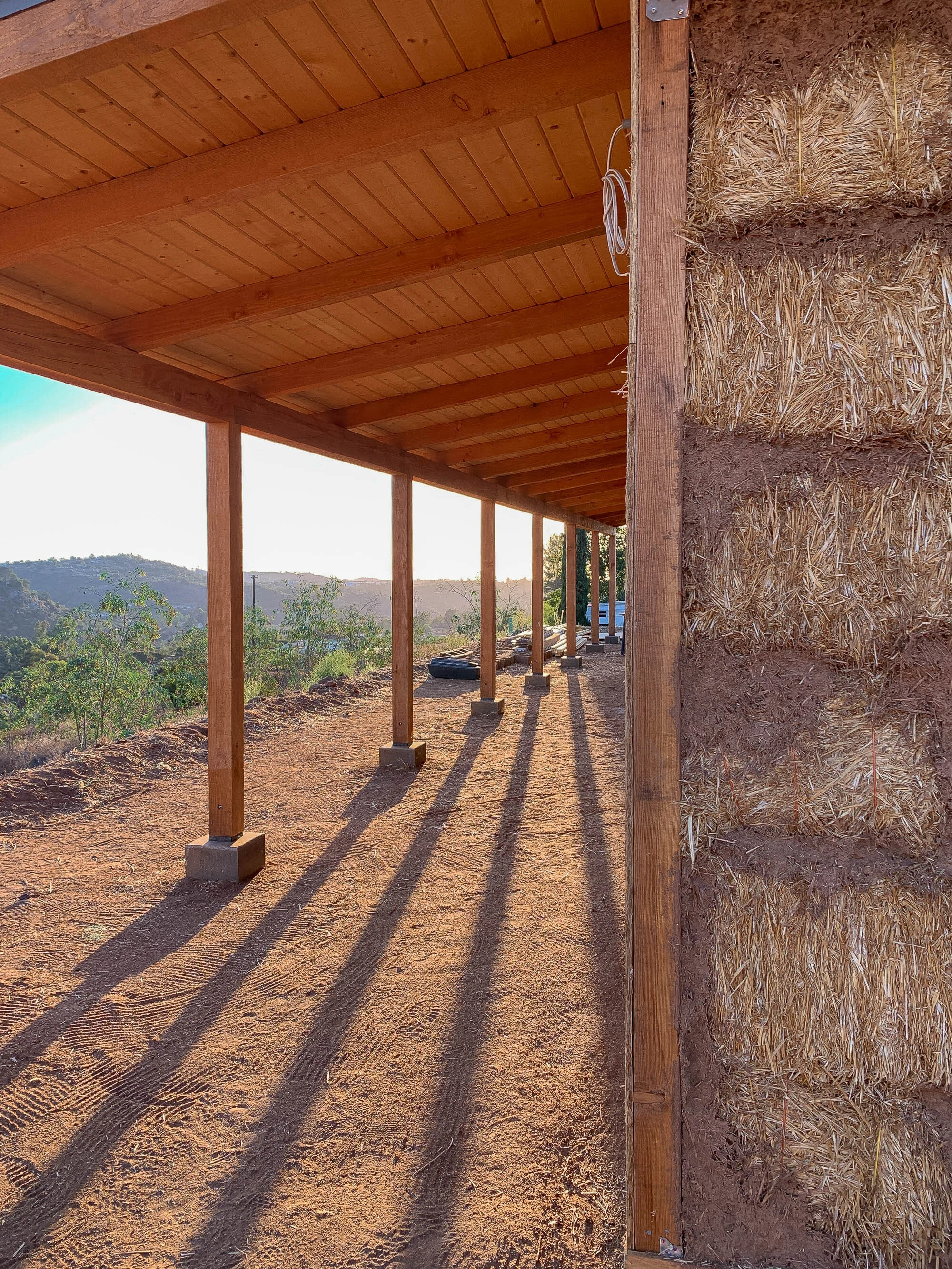An Introduction to Straw Bale Home Construction — The Gold Hive