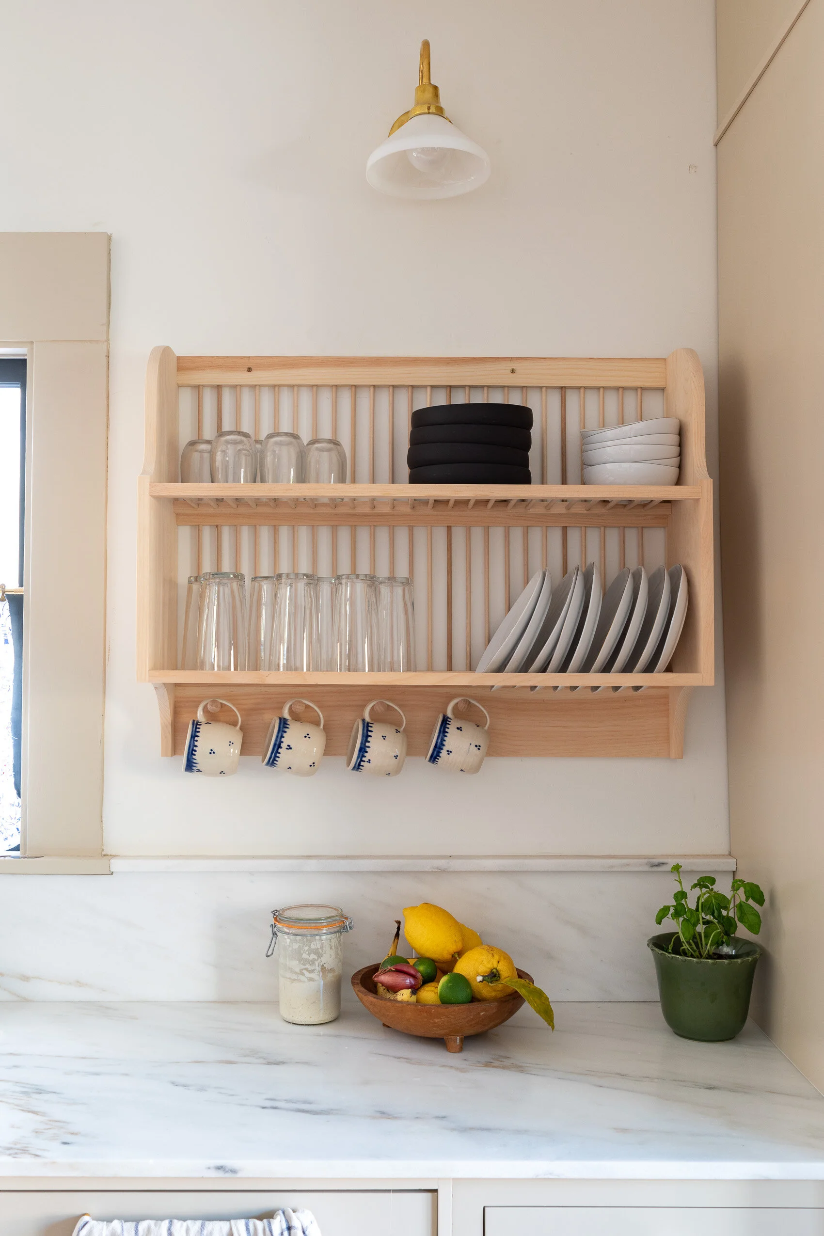 Wall Mounted Plate Display Rack Farmhouse Style Plate Display Rack