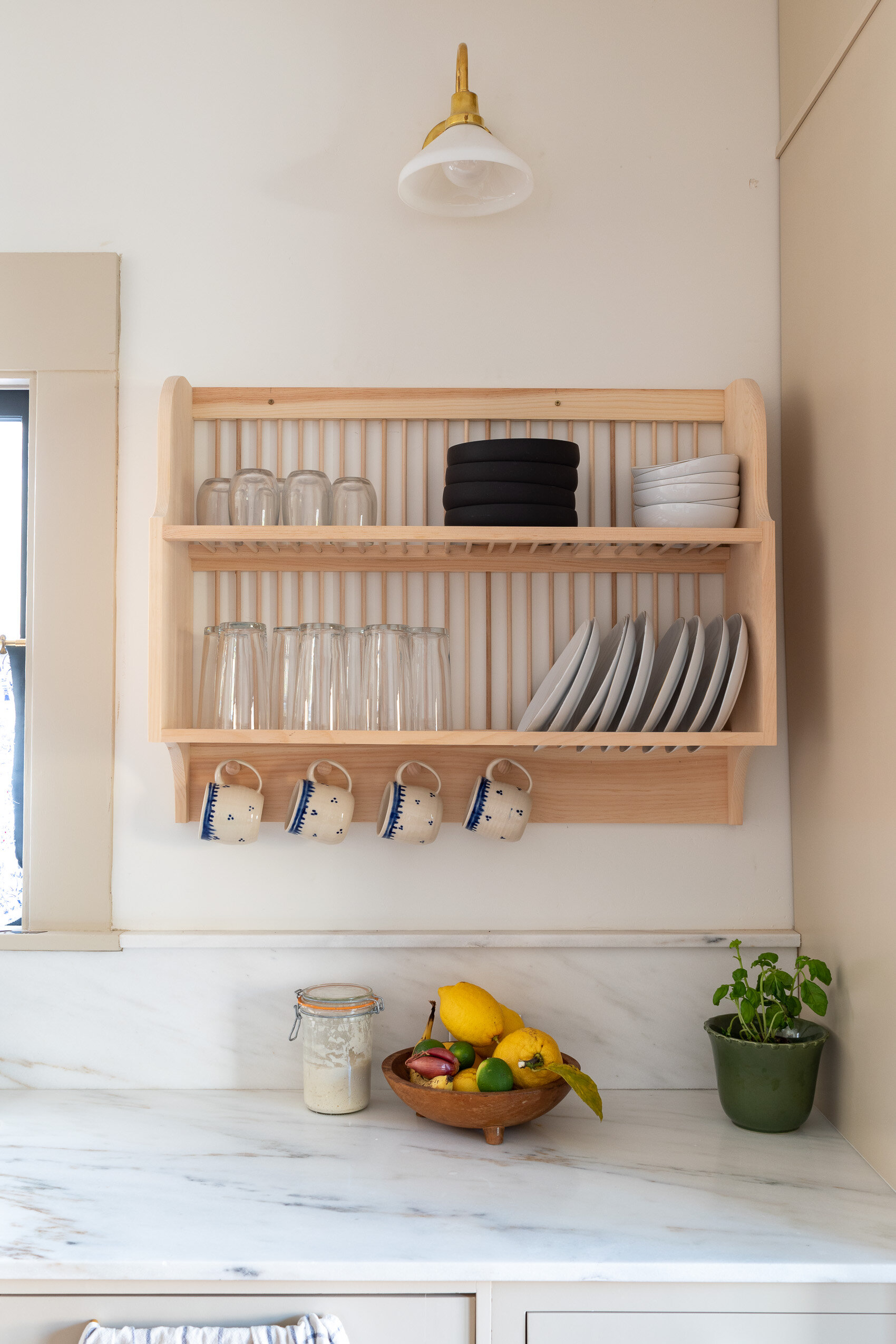 Wall Hanging Mug Rack , Plate Shelf, Dish Rack With Mug Hooks, Wood Plate  Rack 