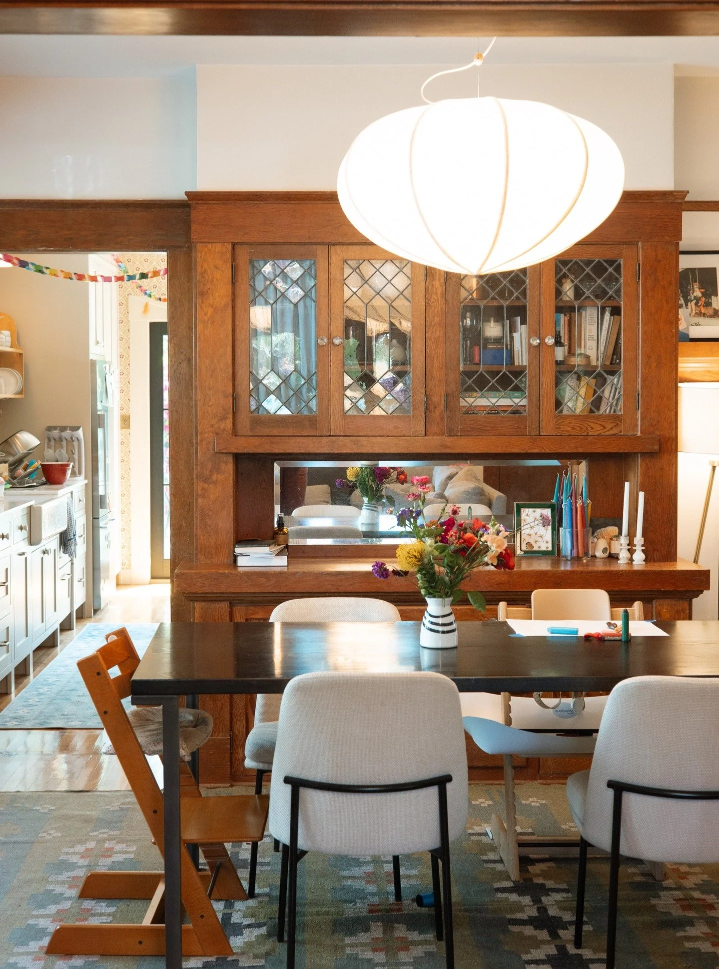 I&rsquo;m on the hunt for *easy* (read: non-comital) ways to add color so I hung a cut up piece of tablecloth behind the leaded glass in the hutch. I can't decide if I like it, though, so I stopped 1/4 of the way to finishing. Is it giving "pop 