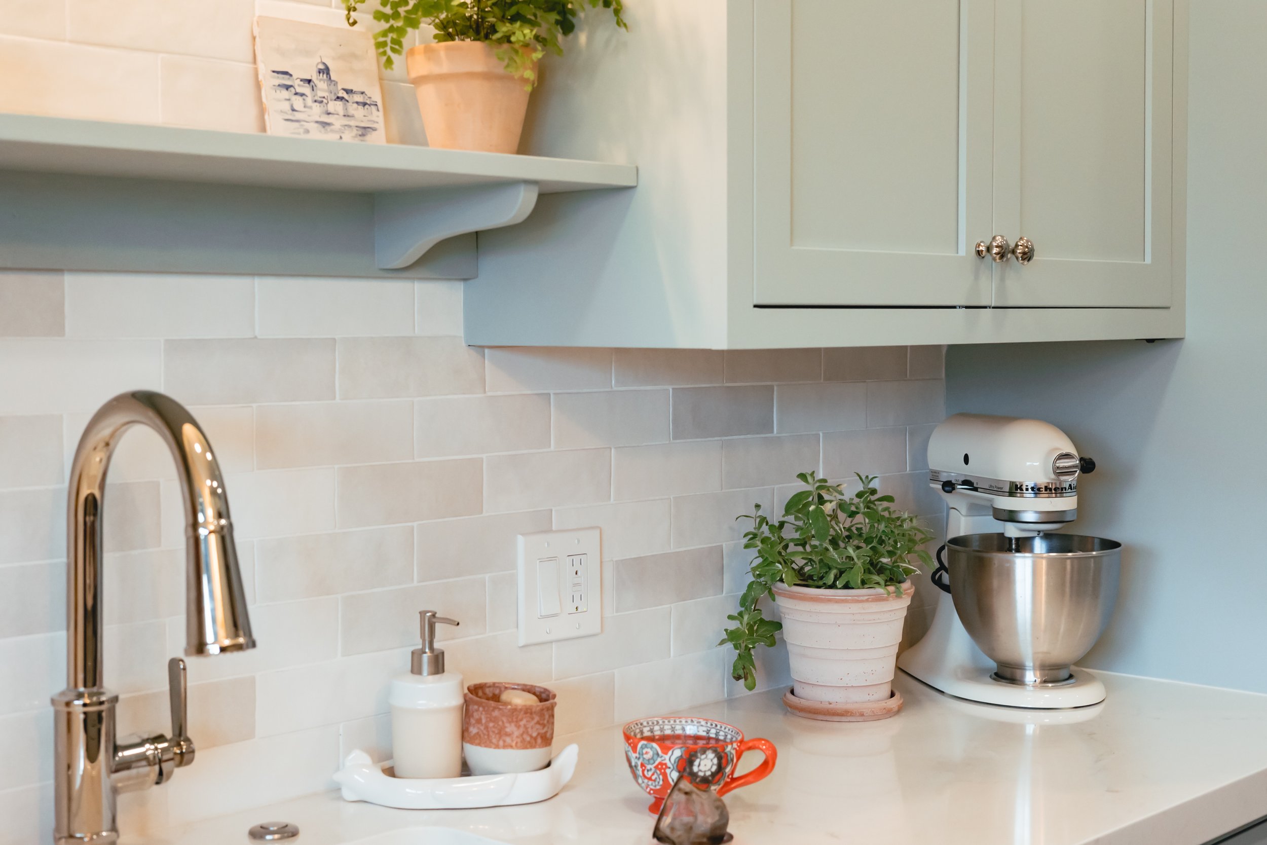 Three Ways to Add Kitchen Countertop Space On A Budget — The Gold Hive