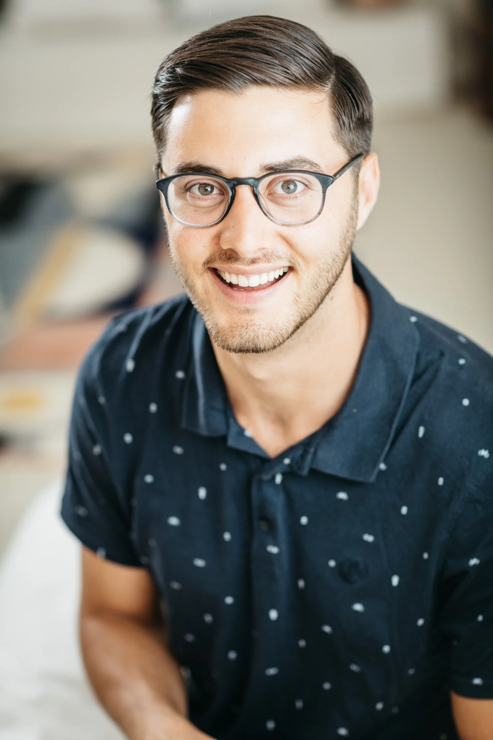 Jonathan Chawla Headshot.jpg
