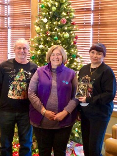 Ken Sanders, Debbie McHenry & Iryna Sanders Name of Dog: Toma Vom Vertrauen BN RN CGC TKA Owners Name(s): Ken & Iryna Sanders Title Earned: CGC TKN TKI TKA BN RN