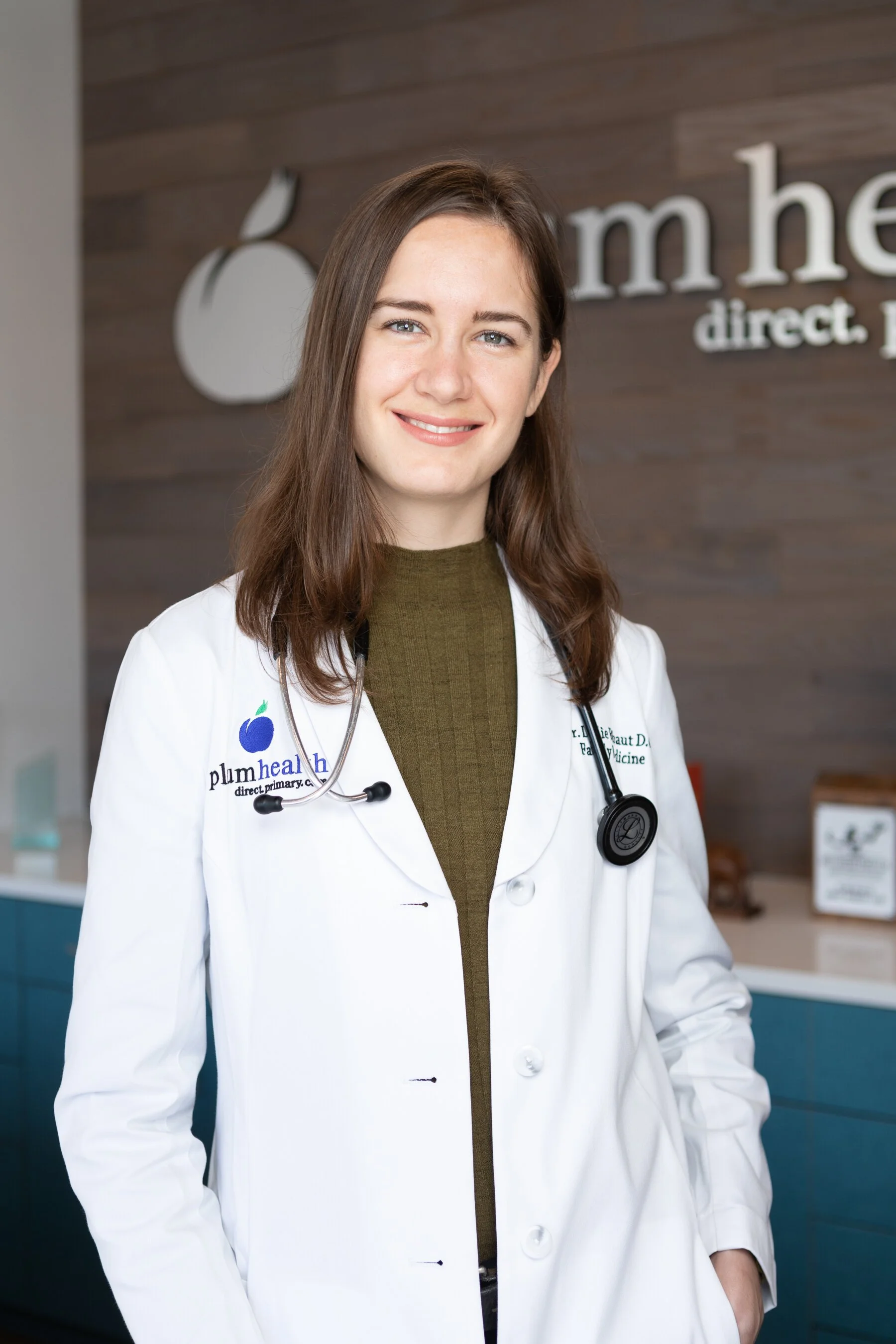 Dr. Leslie Rabaut is a Family Medicine Physician Accepting New Patients in Detroit Michigan