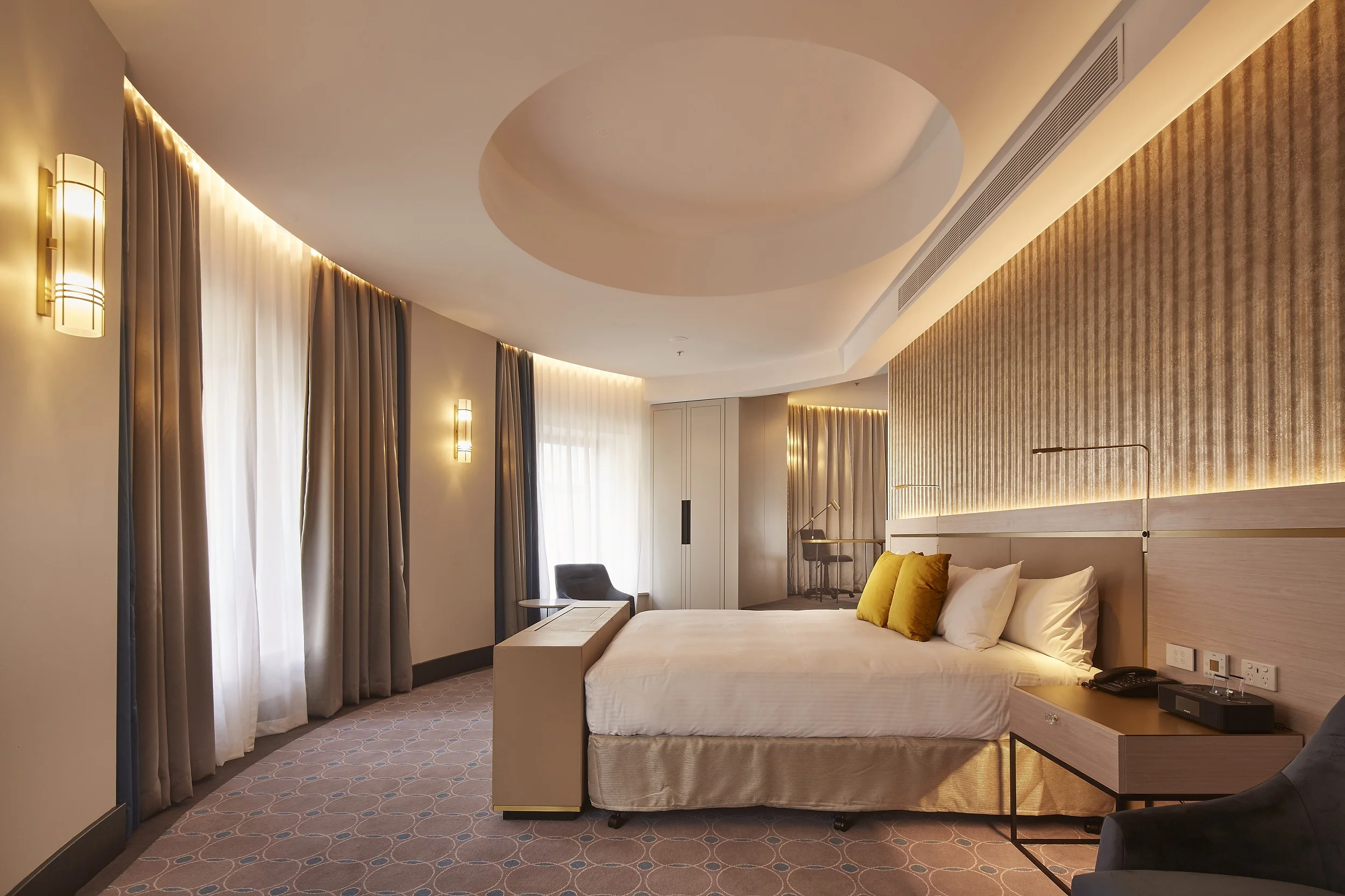 Radisson Blu Plaza Hotel