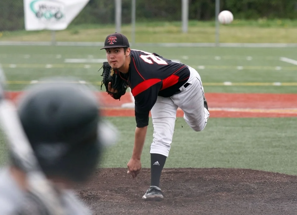 Teach Your Brain How To Hit That Curveball