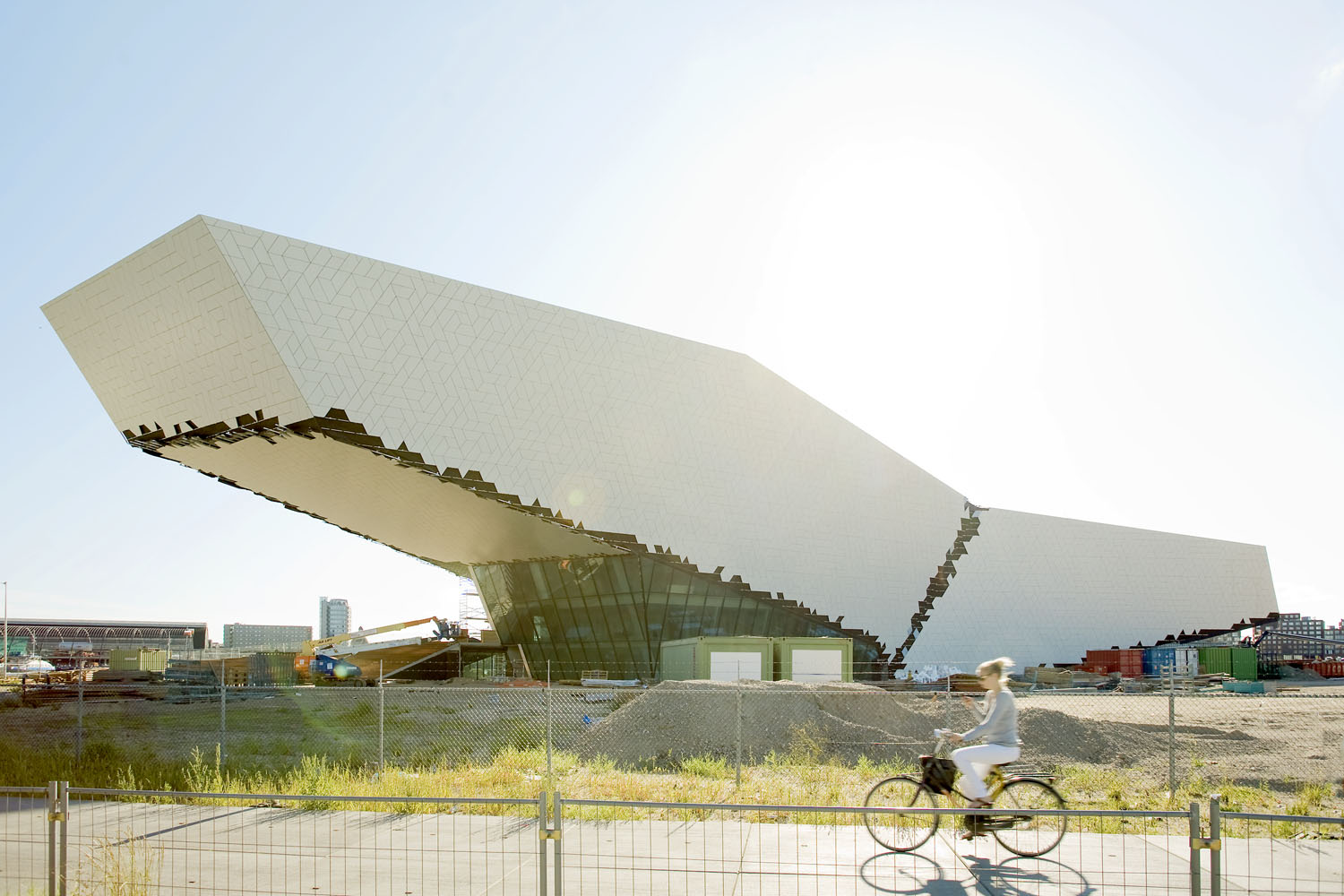 Delugan Meissl Associated Architects, EYE Filmmuseum