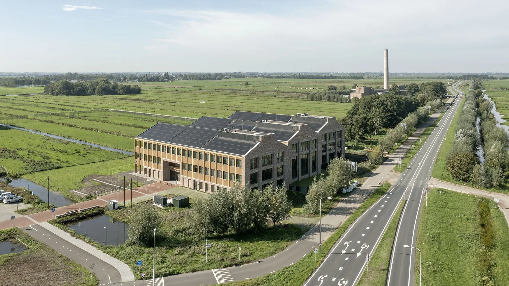 Ector Hoogstad Architecten / DOOR architecten