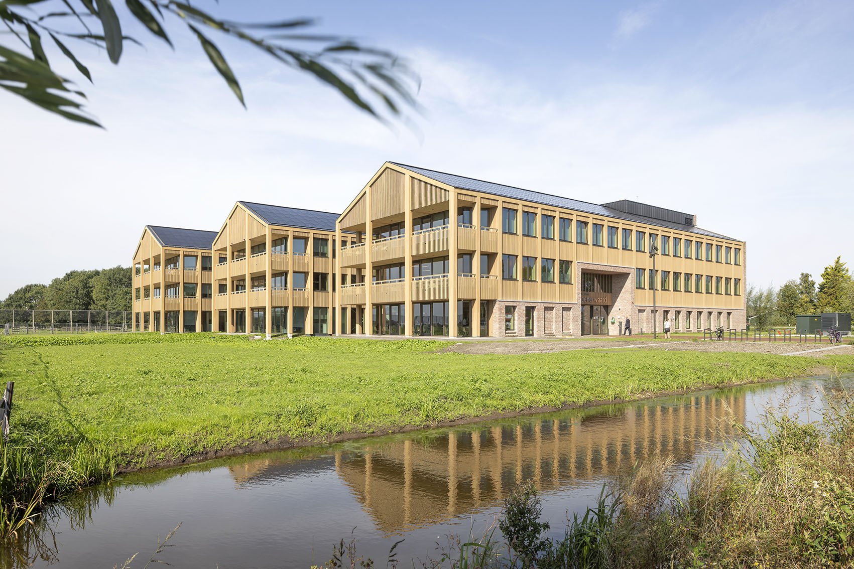 Ector Hoogstad Architecten / DOOR architecten