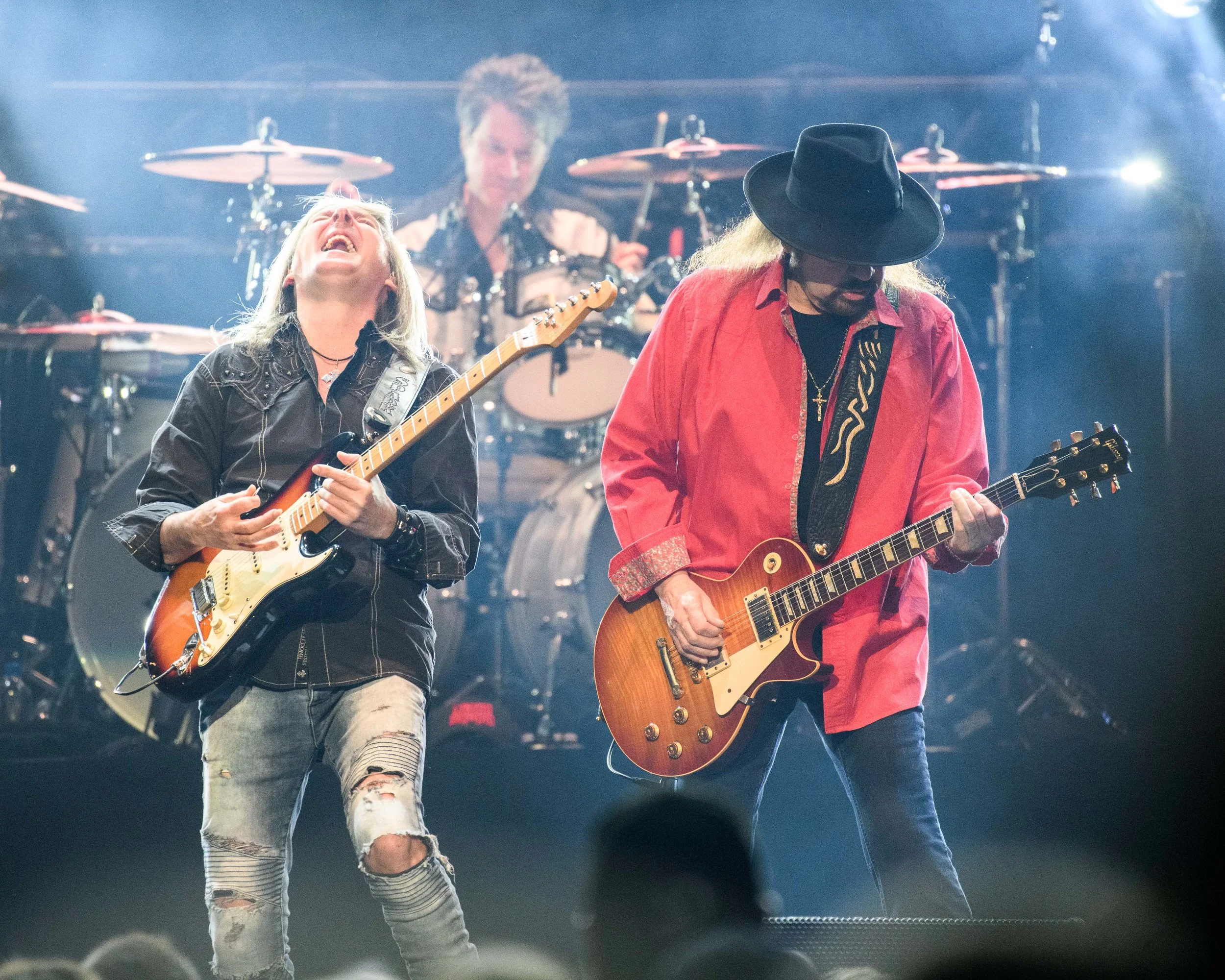 LynyrdSkynyrd_MArch8_4.jpg