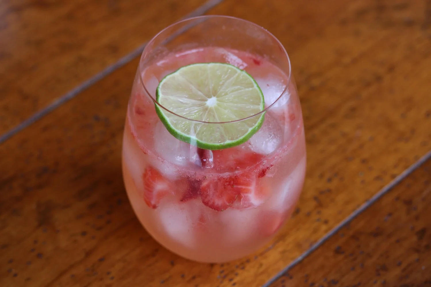 muddled strawberry moscow mule